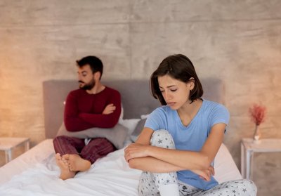 ​妻子出轨3年，丈夫提三个要求报复她，最后一个逼妻子离婚