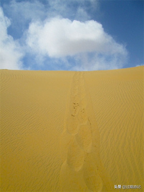 离北京最近的沙漠：库布齐沙漠