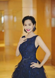 ​香港女神朱茵绝美壁纸：古典美人，最治愈的笑容