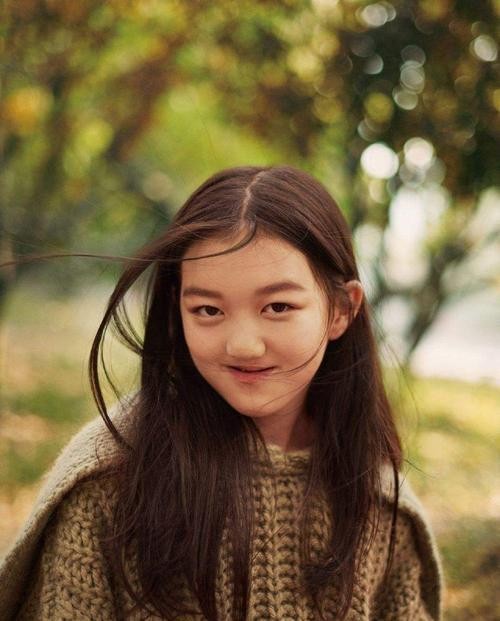 王菲有几个孩子(王菲两个女儿截然不同)