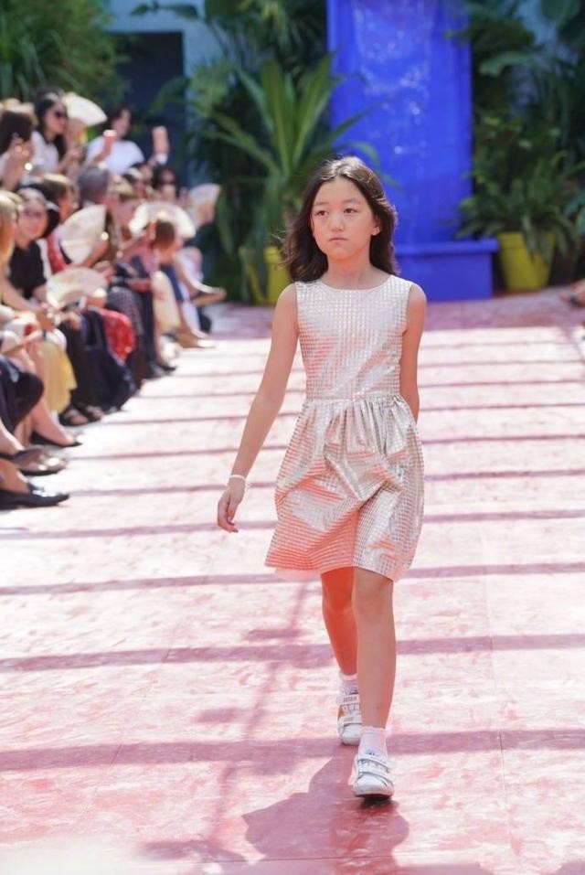 王菲有几个孩子(王菲两个女儿截然不同)