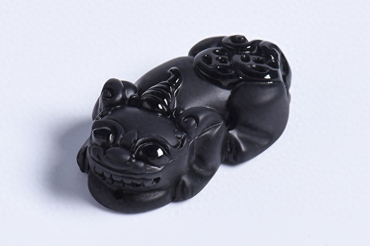 黑曜石的佩戴禁忌，黑曜石是不能乱戴的