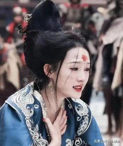 ​《“苦相脸”女星：面相与命运的纠葛？》