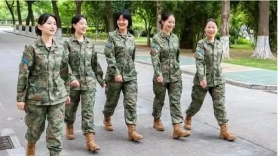 ​军装虽好但是也不能随便送人！