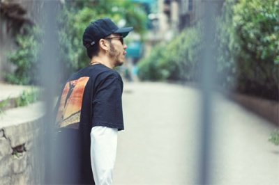 ​龙胆紫、DJ ARC 和 POE 将在七月带来“BRAND NEW OLD SCHOOL”巡演