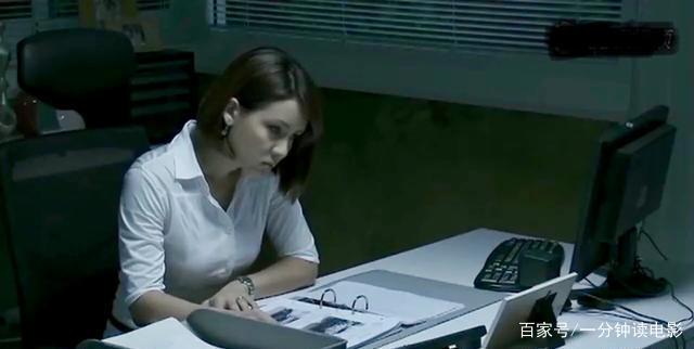 《二手车有鬼》小男躲猫猫时被自己卖二手车的母亲误杀 恐怖电影-