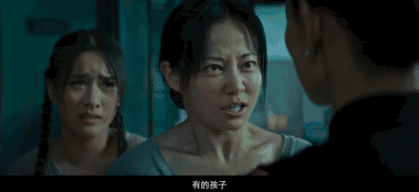 《误杀》主演没一个科班出身,演技却炸裂,陈冲亲女儿演平平垫底