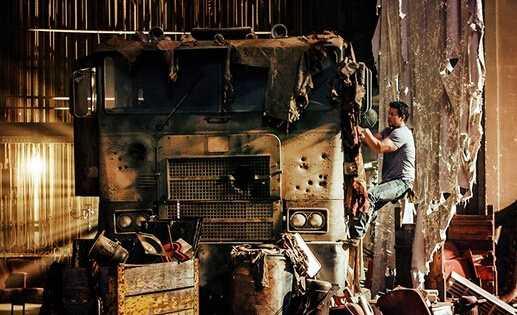 电影《变形金刚》1-4中分别出现了哪些型号的汽车？-