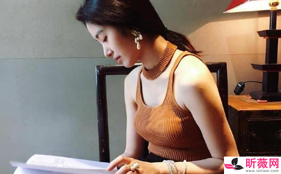 杨采钰的老公是谁:杨采钰个人资料经历及写真