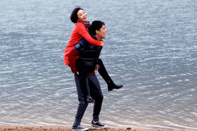 闫妮和胡歌个人资料（46岁闫妮单身依然期待爱情）(7)