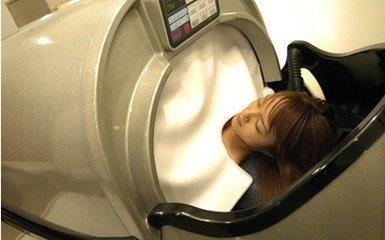 日本发明自动洗澡机,能帮人洗澡消毒,全程自动不用手