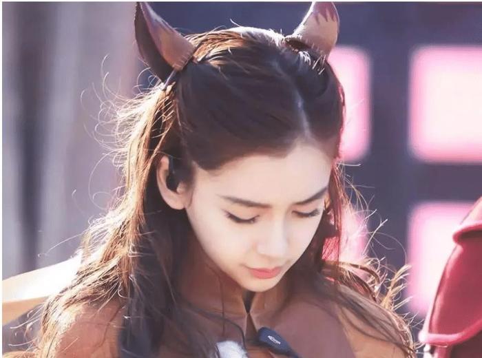 杨颖cos过的“经典角色”，谁都能完美还原，唯独她模仿不来！