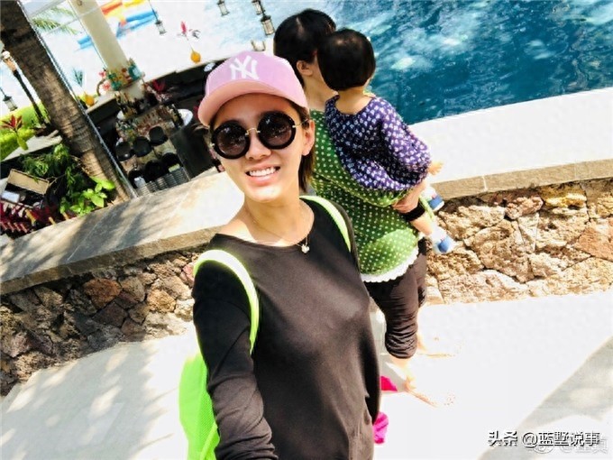 “马小翠”孟真和她的孩子，离开赵家班也是幸福满满