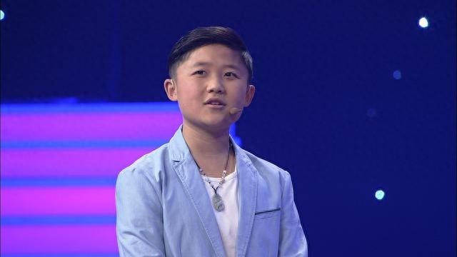 他是《还珠格格》里的东儿，因病五岁身高70厘米，如今这样了