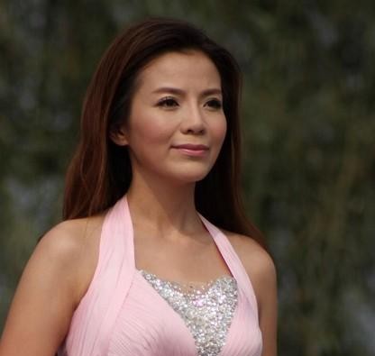 朱迅的个人资料(中央电视台知名主持朱迅)