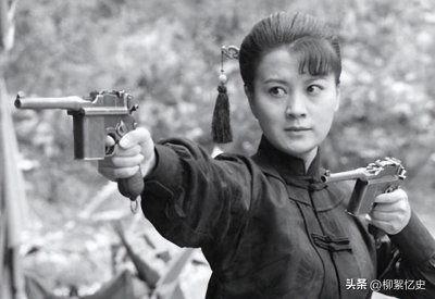 ​2010年双枪女侠遗骨寻找无果，一农民透露：她的坟茔至今尚在