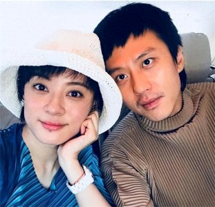 ​盘点娱乐圈的5对“模范夫妻”，镜头前后的生活！